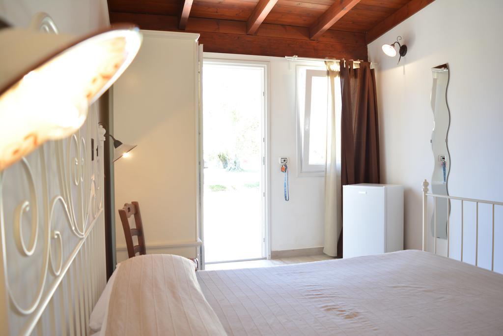 Agriturismo "Terra D'Ulivi" Villa Porto Cesareo Kültér fotó